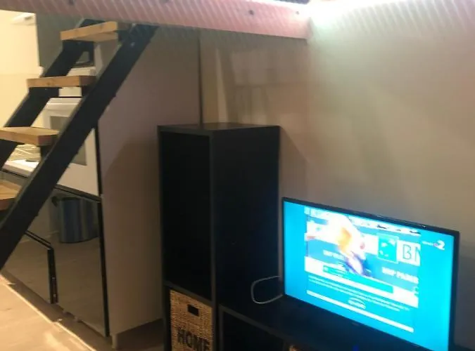 شقة * Hyper Centre*local A Velo